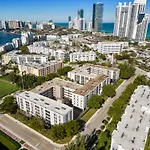 Walk To The Beach At Sunny Isles